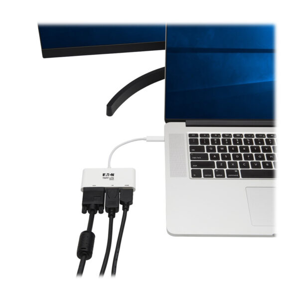0849307fe9828bce0d738f384cb54db4 Tripp Lite series USB-C Triple Display Adapter, 4K 60Hz HDMI, Displayport and VGA with MST