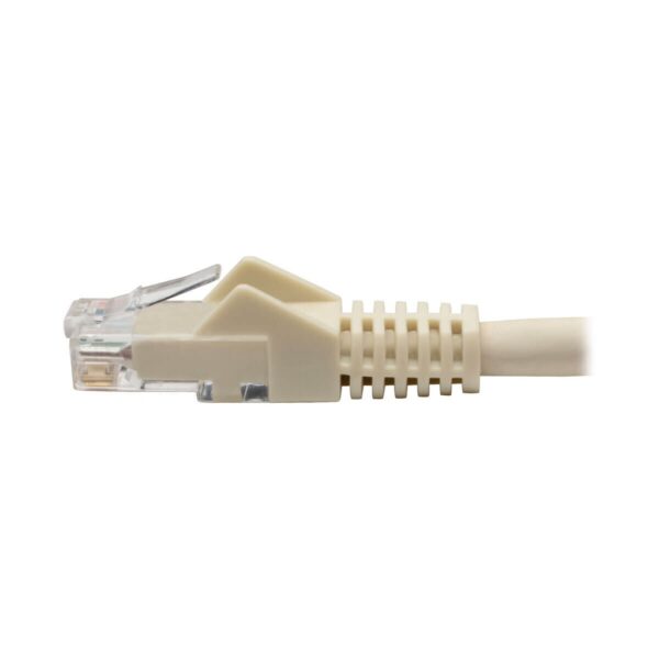 0987d27a49e411eba8085a12692dd752 Tripp Lite series Cat6 Gigabit Snagless Molded (UTP) Ethernet Cable (RJ45 M/M), PoE, White, 6-in. (15.24 cm)