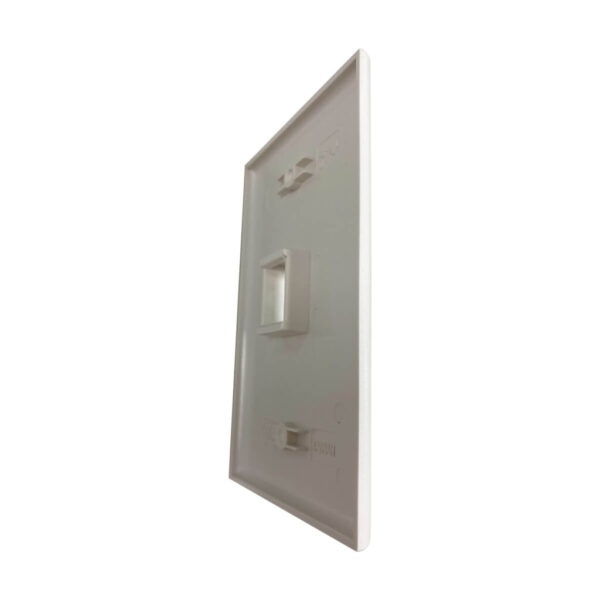 Tripp Lite series Safe-IT 1-Port Single-Gang Keystone Wall Plate, Antibacterial, Ivory Matte, TAA