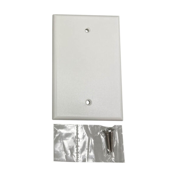 3045bf8d0f6a3483be1c20760f5b9186 Tripp Lite series Safe-IT Blank Wall Plate, Antibacterial, Ivory Matte, TAA