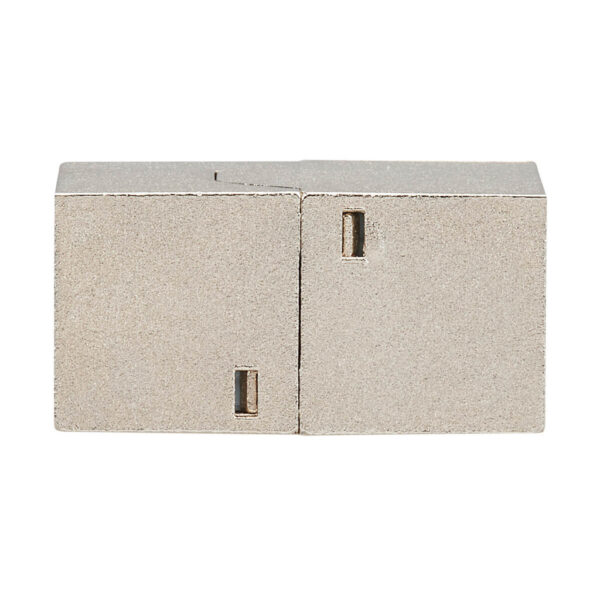 35eada203c99158da2249c0a543ffa83 Tripp Lite series Cat5e Straight Through Modular Shielded In-Line Coupler (RJ45 F/F)