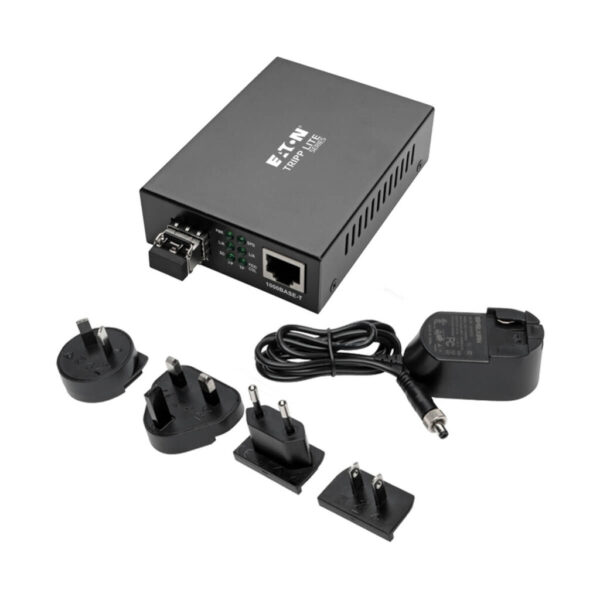 46a4e7d03088ed7a7dddc3a9afdd67b1 Tripp Lite series Gigabit Multimode Fiber to Ethernet Media Converter, 10/100/1000 LC, International Power Supply, 850 nm, 550M (1804.46 ft.)