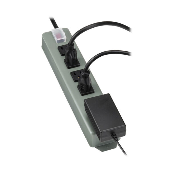 51ace667feb5910a8b6210ce67d0c971 Tripp Lite series Industrial Power Strip, 6-Outlet, 15 ft. (4.6 m) Cord, Locking Switch Cover - UL24CB-15