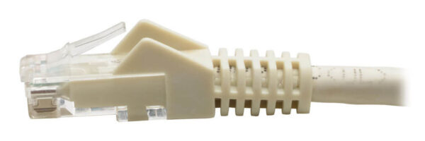 5ec5621b57b1dc2c3b3c84554adbd625-1 Tripp Lite series Cat6 Gigabit Snagless Molded (UTP) Ethernet Cable (RJ45 M/M), PoE, White, 6 ft. (1.83 m) - N201-006-WH
