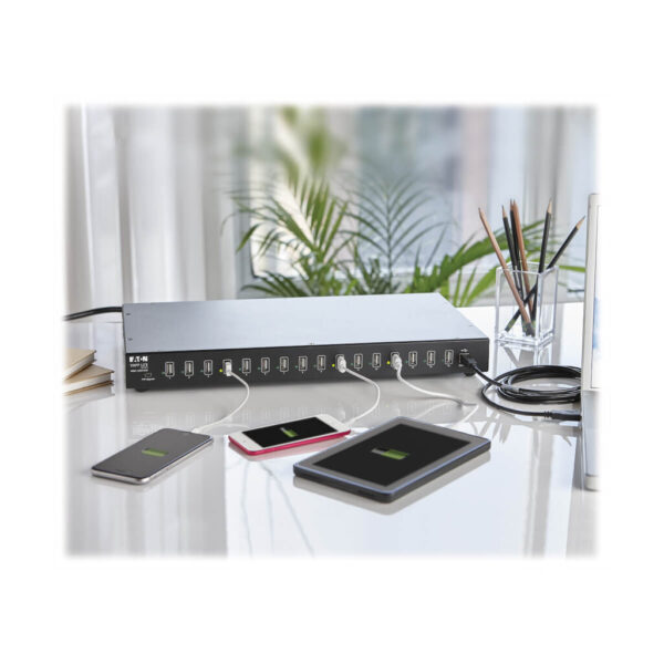 Tripp Lite series 16-Port USB Charging Station with Syncing Function - 5V 40A / 200W USB Charger Output