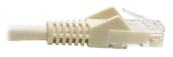 66758aa478a8104aafdc2f9c61dafa7e-1 Tripp Lite series Cat6 Gigabit Snagless Molded (UTP) Ethernet Cable (RJ45 M/M), PoE, White, 6 ft. (1.83 m) - N201-006-WH