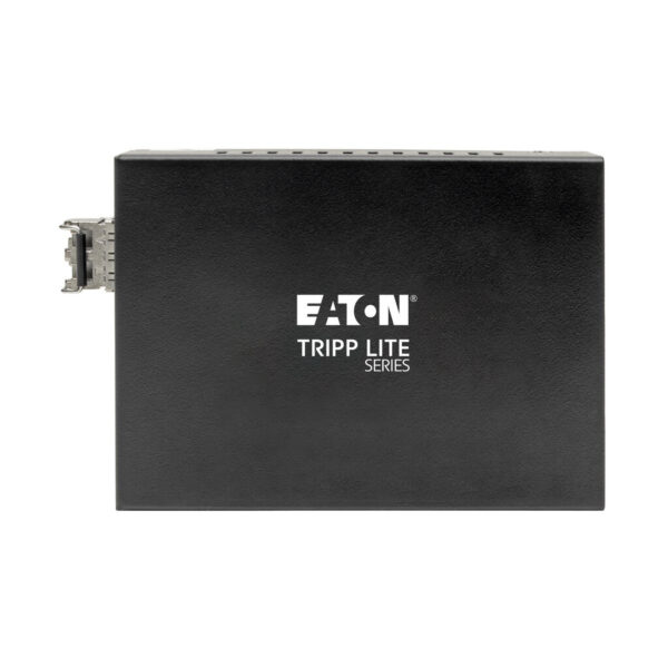 7013e65e8e8c015ecd69e62d592a1c04 Tripp Lite series Gigabit Multimode Fiber to Ethernet Media Converter, POE+ - 10/100/1000 LC, 850 nm, 550M (1804.46 ft.)