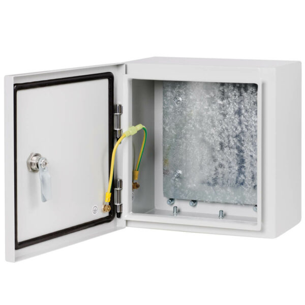 7506ba1e09cb166e30253d866175dd04 Tripp Lite series SmartRack Outdoor Industrial Enclosure with Lock - NEMA 4, Surface Mount, Metal Construction, 10 x 10 x 10 in., Gray