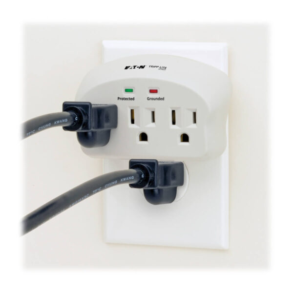 Tripp Lite series Protect It! 3-Outlet Surge Protector, Direct Plug-In, 735 Joules, 2 Diagnostic LEDs