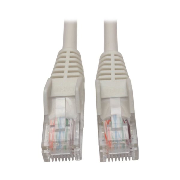 Tripp Lite series Cat5e 350 MHz Snagless Molded (UTP) Ethernet Cable (RJ45 M/M), PoE - White, 6 ft. (1.83 m)