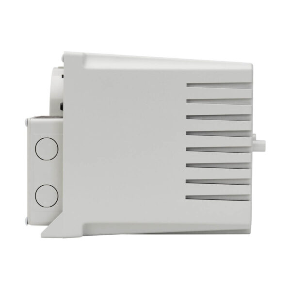 Tripp Lite series 750W PowerVerter RV Inverter/Charger with Hardwire Input/Output