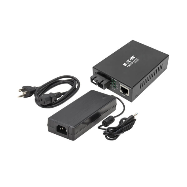 Tripp Lite series Gigabit Multimode Fiber to Ethernet Media Converter, POE+ - 10/100/1000 SC, 850 nm, 550M (1804.46 ft.)