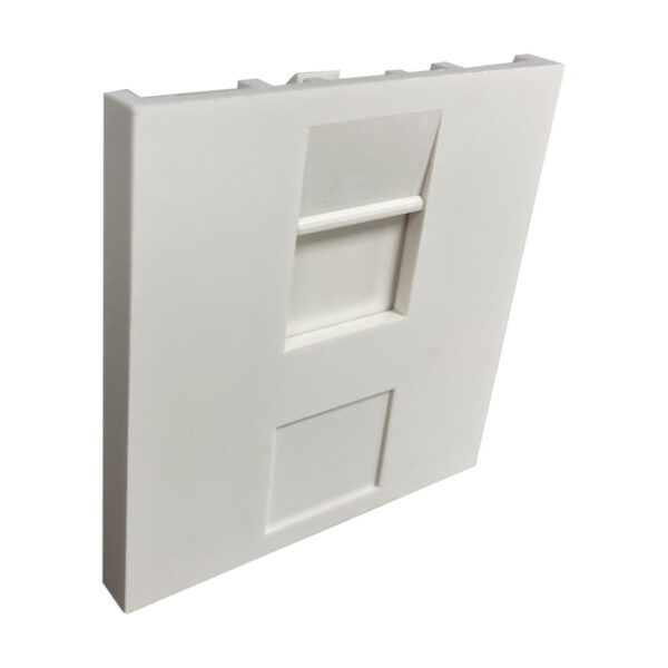b0ceae9483940e7ca000fcdd1f46e415 Tripp Lite series 1-Port UK-Style Unloaded Shuttered Module, 50 x 50 mm, White, TAA