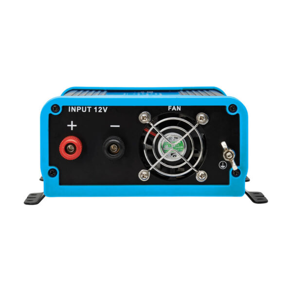 bc79dbb1efa7e17a5ba4fa119d22b989 Tripp Lite series 3000W Heavy-Duty Compact Power Inverter - 2x 5-15/20R, USB Charging, Pure Sine Wave, Wired Remote