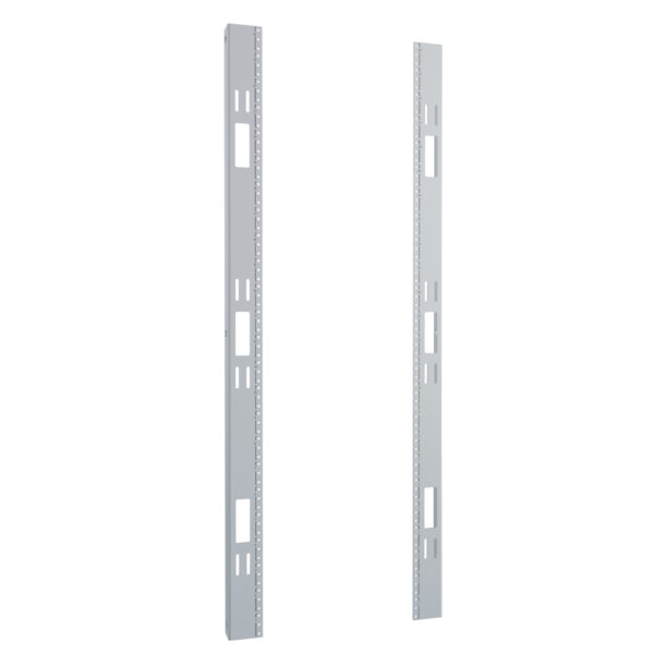 Hammond 24U 23" Mtg 10-32 Rail 30W