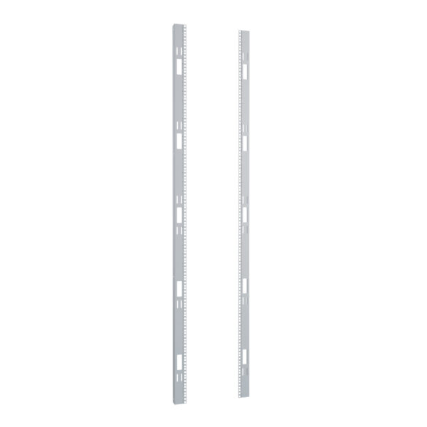 Hammond 42U 23" Mtg Square Rail 30W