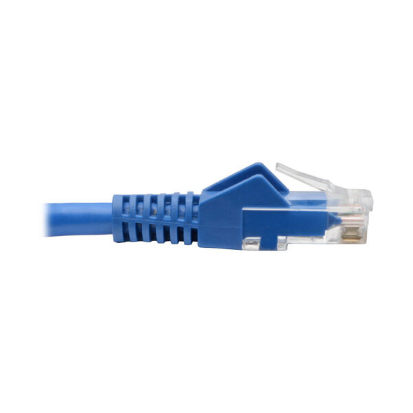 Tripp Lite series Cat5e 350 MHz Snagless Molded (UTP) Ethernet Cable (RJ45 M/M),, PoE - Blue, 35 ft. (10.67 m)