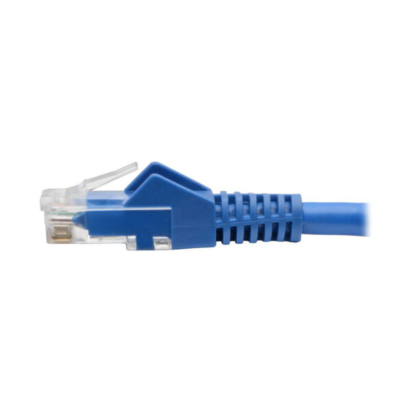 Tripp Lite series Cat5e 350 MHz Snagless Molded (UTP) Ethernet Cable (RJ45 M/M),, PoE - Blue, 35 ft. (10.67 m)