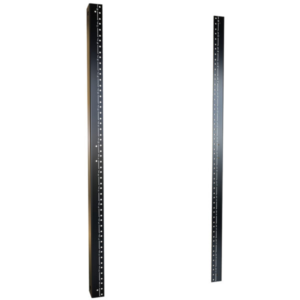 Hammond 18U 24W 10-32 Tapped Rack Rail